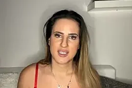 Liana-1 naked on cam for live sex chat