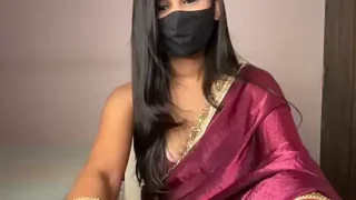 lovely_monisha naked on cam for live sex chat