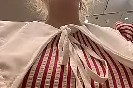 RonnieKiss naked on cam for live sex chat