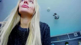 SabrinaSharm naked on cam for live sex chat