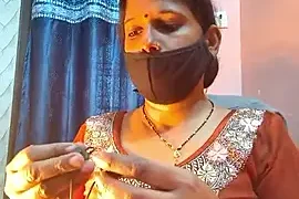 Simran_bhabhi0 naked on cam for live sex chat
