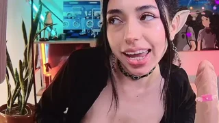 Sweet_Nyx naked on cam for live sex chat