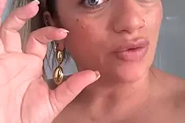 NinaRicci1518 naked on cam for live sex chat