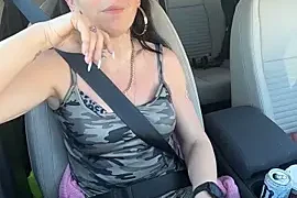Its_Lush_Lily naked on cam for live sex chat