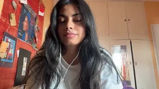 JenniRoutt naked on cam for live sex chat