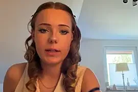 SophiaWestend naked on cam for live sex chat