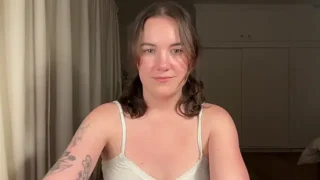 summerxo naked on cam for live sex chat