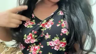 Me_Anya naked on cam for live sex chat