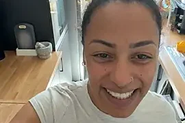 SweetPetiteNoir naked on cam for live sex chat