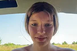girl-Emily naked on cam for live sex chat