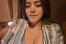 lauradaft naked on cam for live sex chat