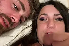 DreamCurves naked on cam for live sex chat
