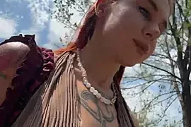 RosieDesire naked on cam for live sex chat