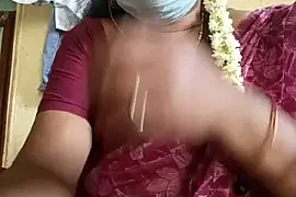 tamil-kamakanni naked on cam for live sex chat